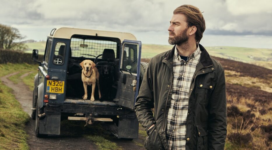 How to fit a liner into your Barbour jacket - Outdoor and Country | Blog