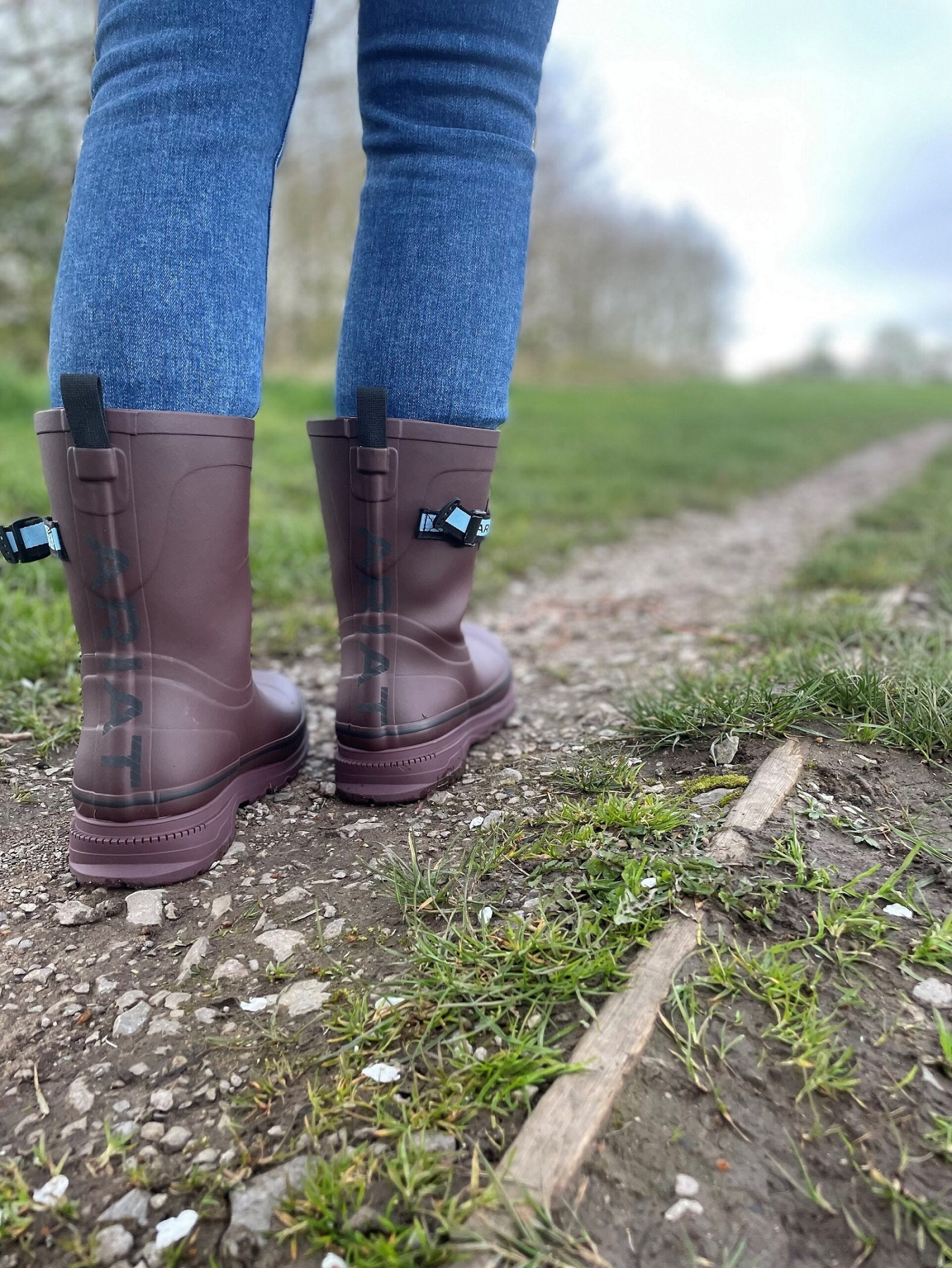 ariat rubber boots womens